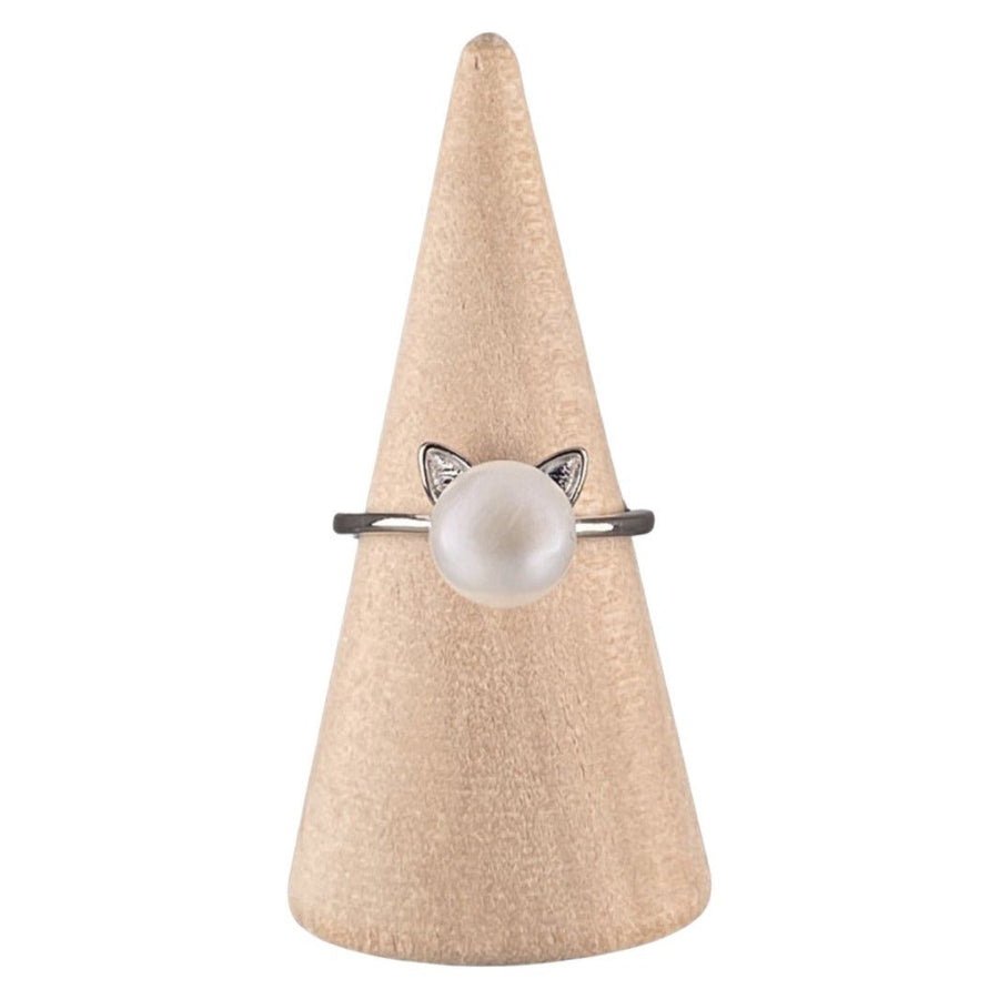 Adjustable pearl cat ring with charming feline motif, polished alloy finish