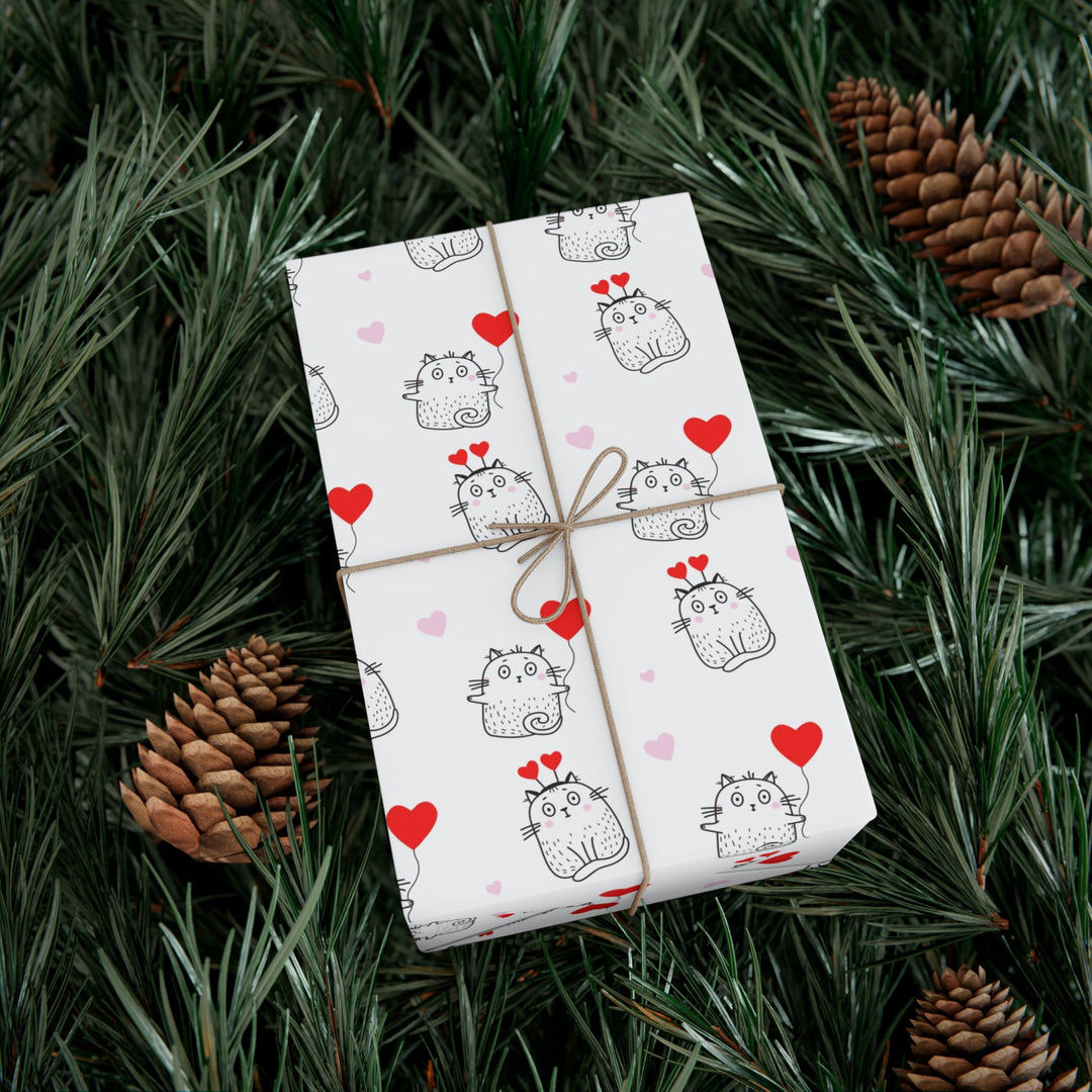 Love-Struck Kitty Gift Wrap