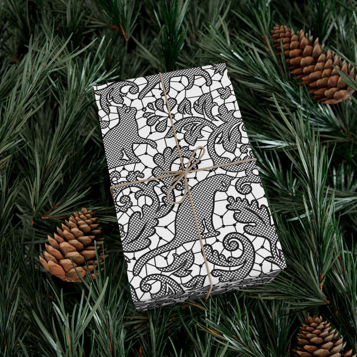 Lace Cat Gift Wrap